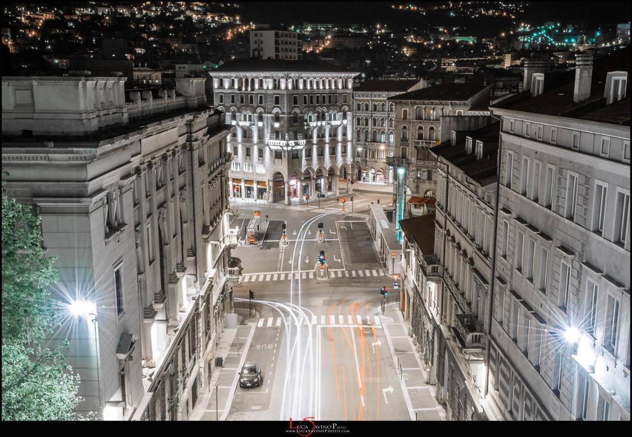 La Boutique Del Vento - Esclusivo In Pieno Centro Trieste Exterior foto